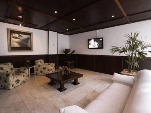 Marlin Hotel