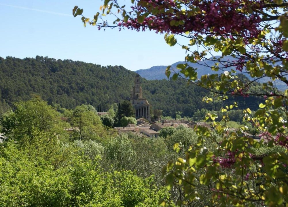 Maison Le Saint Pierre With Lots of Charm