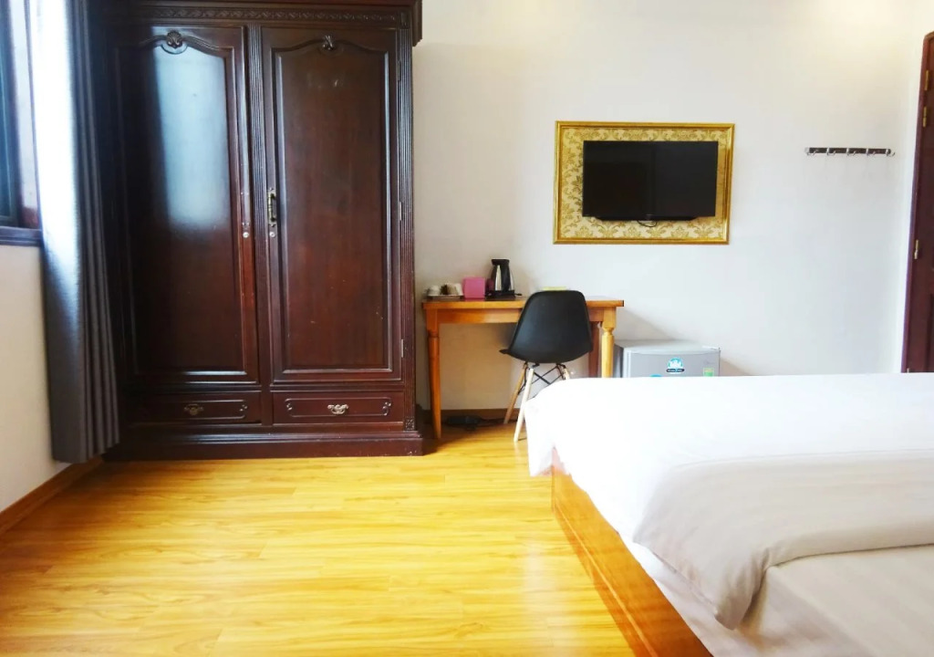 Hanoi Discovery II Hotel