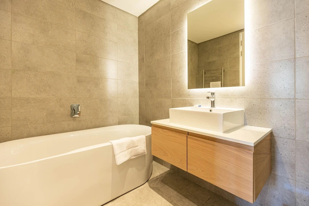 Glengariff Luxury Suites by Totalstay