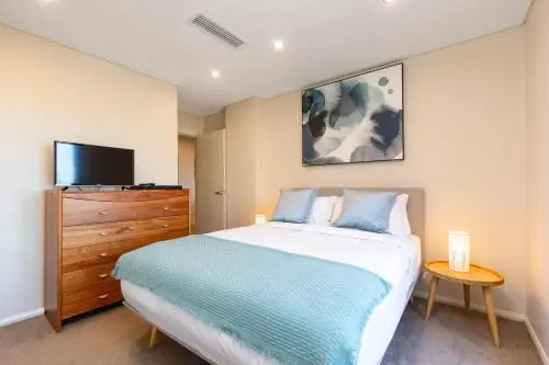 North Sydney Fully Self Contained Modern 2 Bed Apartment (16Wal)