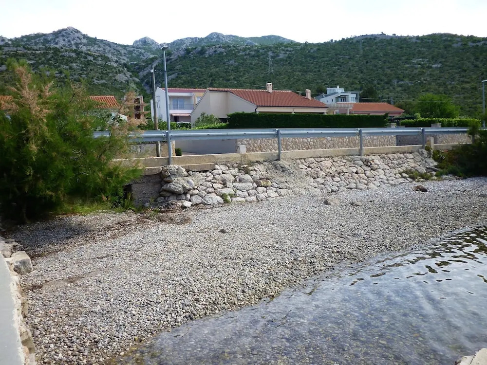 Apartments Tisa-with Seaview