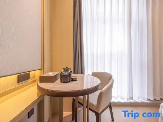 Yunyi Zizai Hotel (Ordos Dongsheng District National Fitness Center)