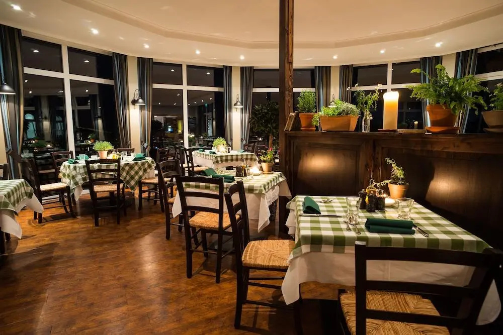 Balmer See   Hotel•Golf•Spa