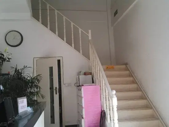 Hefeng Hotel