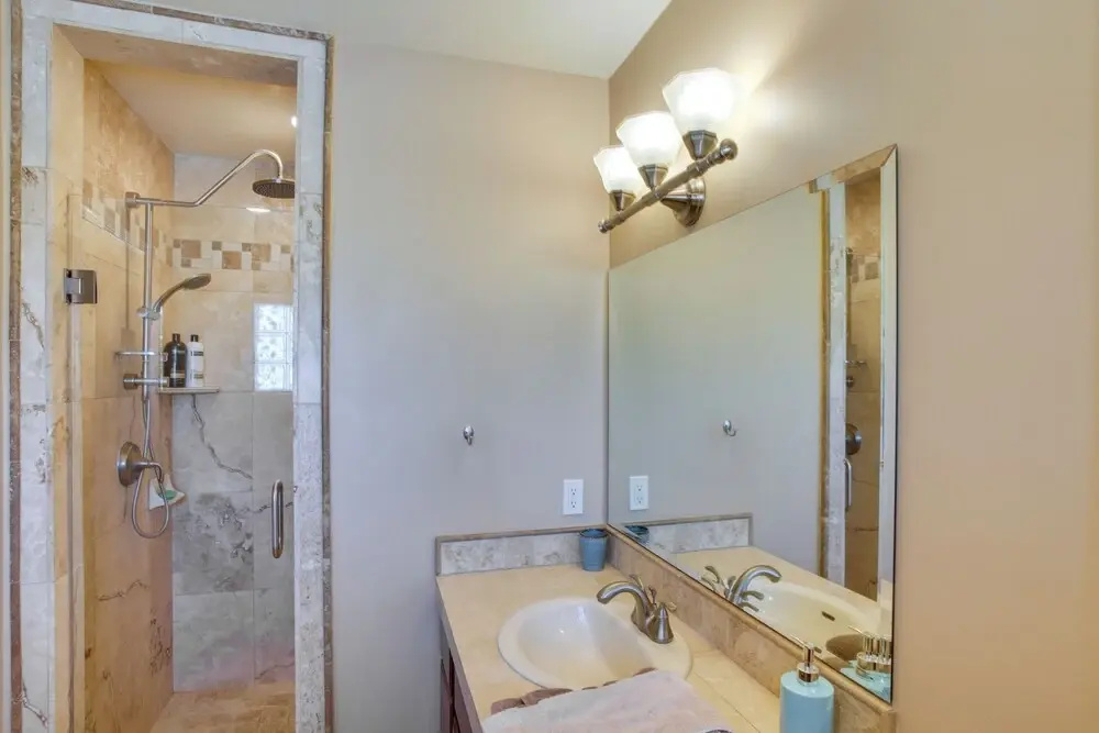 Mesa Retreat: Pool, Hot Tub & Yard Near Downtown