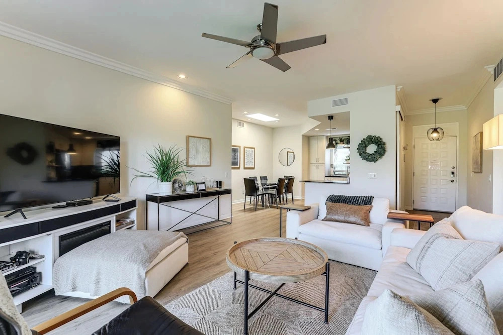 Community Perks! Golfers Oasis in Cathedral City
