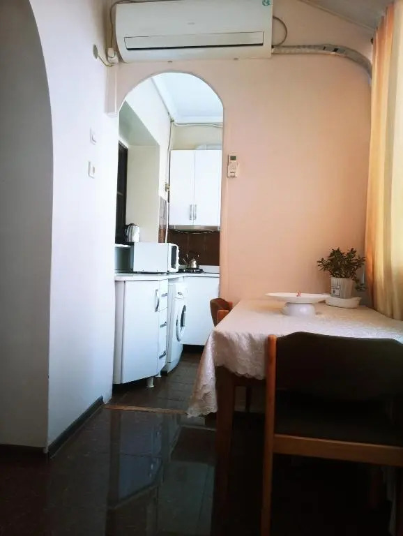 apartment on melashvili 4 old batumi