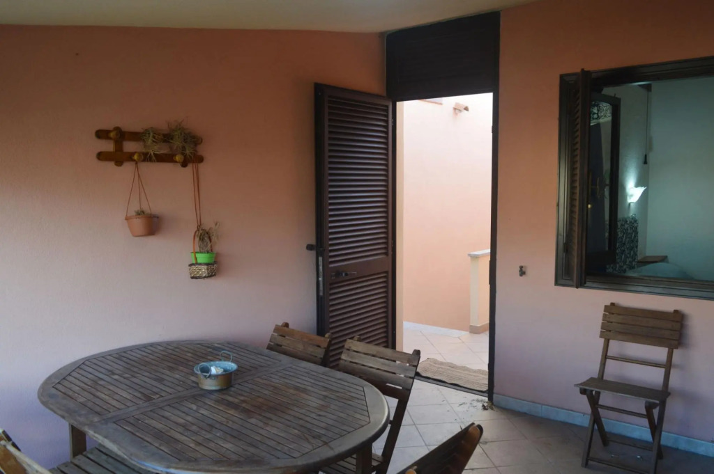 Apartment in the center of San Teodoro, 5 minutes walk from the center and 5 minutes walk from the C-Appartamento degli Ulivi