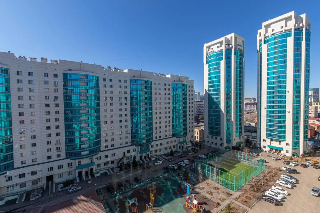 Lazurnyi apartment in the center of Nur-sultan