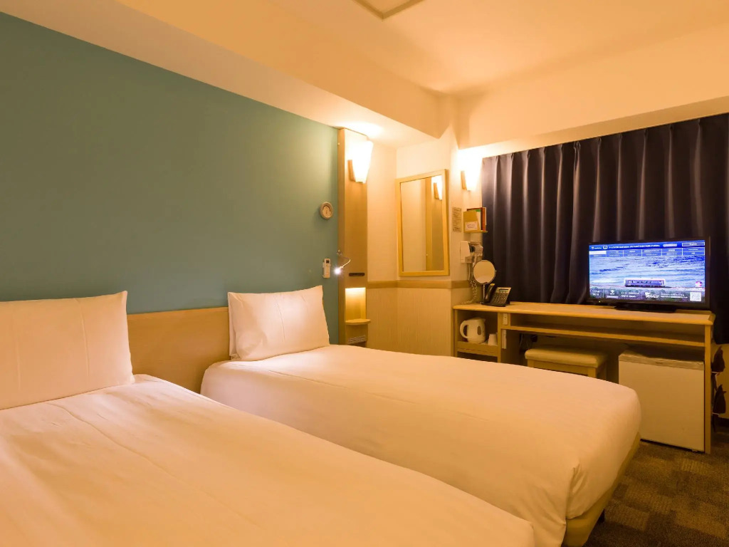 Toyoko Inn Shin-Aomori-eki Higashi-guchi