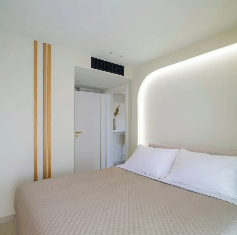 Thea Acropolis Suites & Apartments