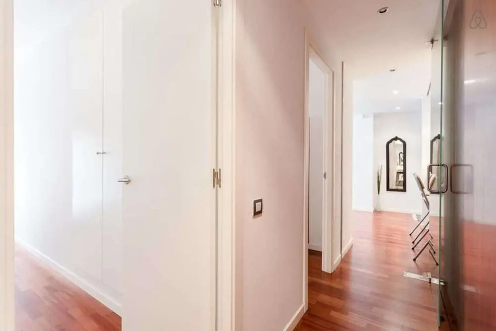 Modern 2 Bedroom Flat Next to Camp Nou