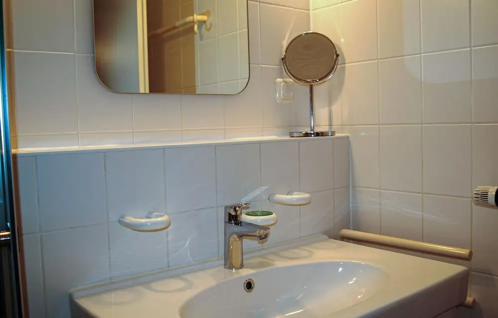 Nice Apartment in Seebad Bansin With 2 Bedrooms and Wifi