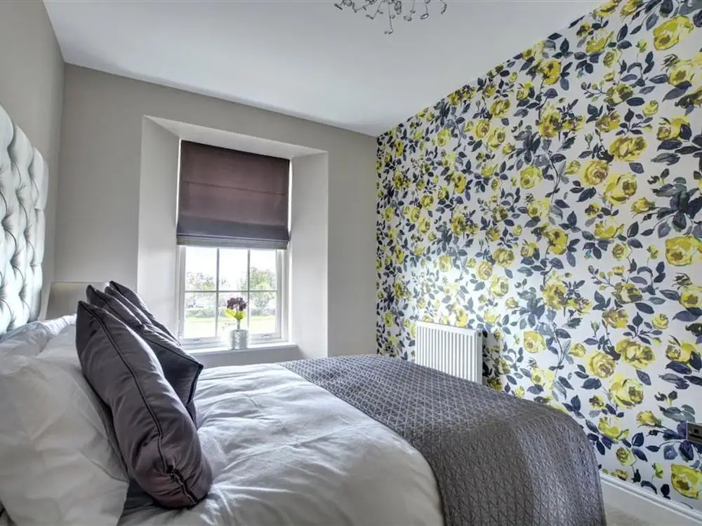 Luxurious Apartment With sea View, in an Ideal Location Near all the Facilities