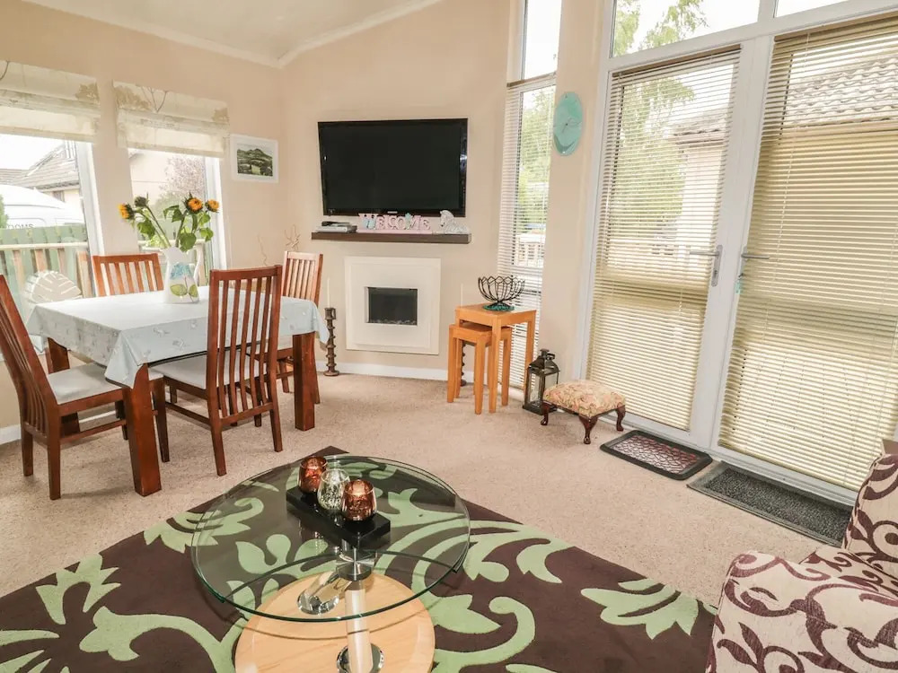 Little Gem Lodge