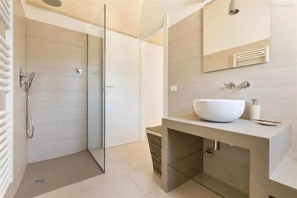 661 Villa con Piscina e Vista Panoramica a Ostuni