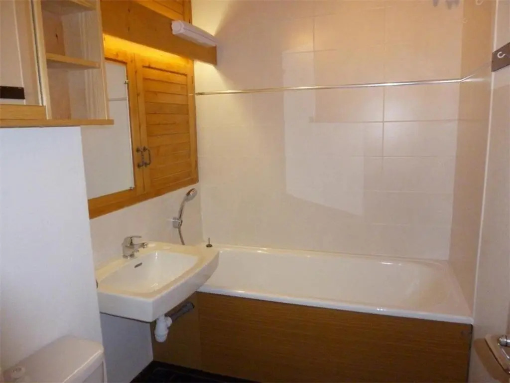 Appartement Arette, 1 pièce, 4 personnes - FR-1-602-15