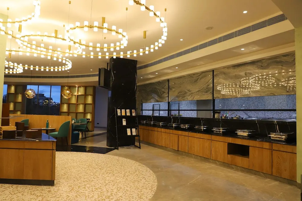 The Cruze Premium Boutique Hotel