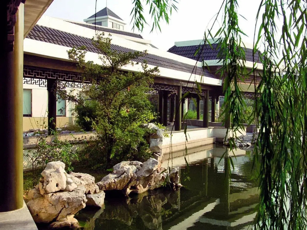 Starway Hotel