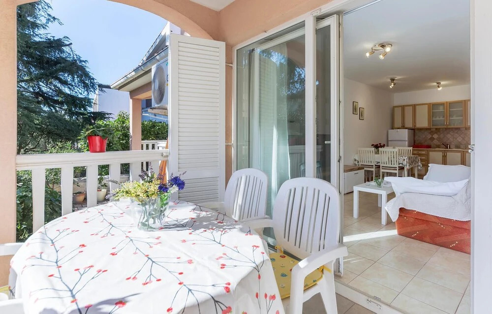 Nice Home in Vodnjan With 1 Bedrooms and Wifi