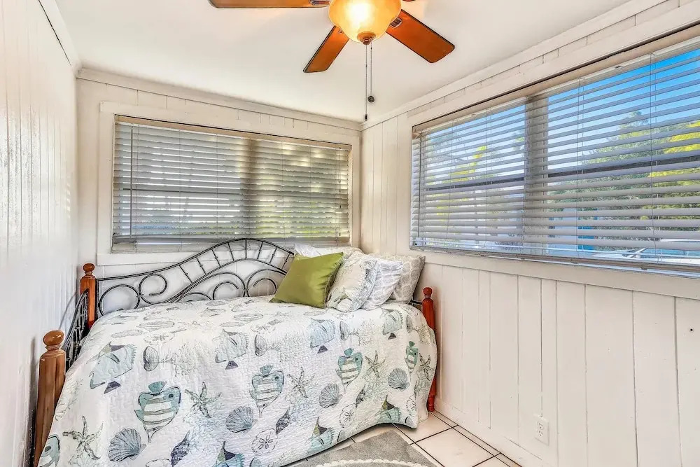 Bernadette's Beach House - NEW Listing! Home on Sunset Beach/large Rooftop Deck!
