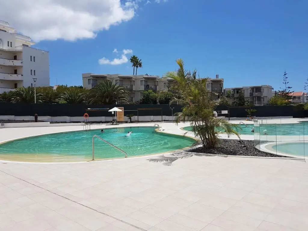 San Marino with heated pool, only 450 meters to the beach, wifi