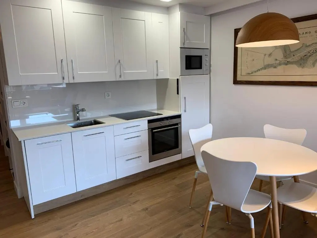 Residencial Sanz-Enea a 100m de la playa