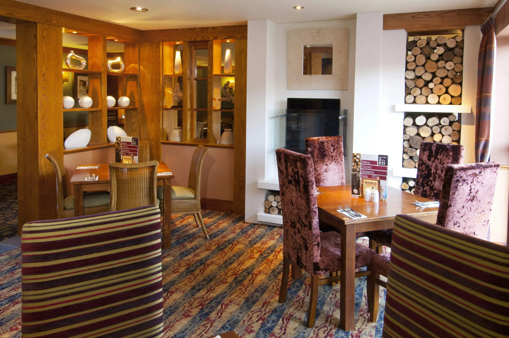 Premier Inn Christchurch / Highcliffe