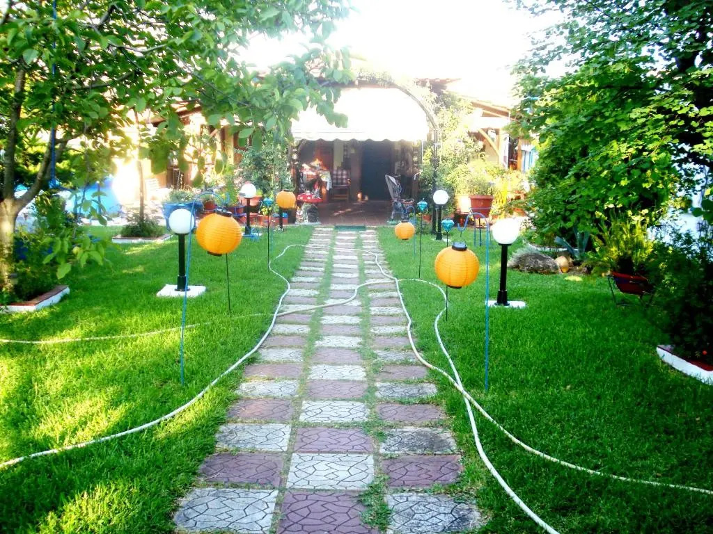Portes Summer House