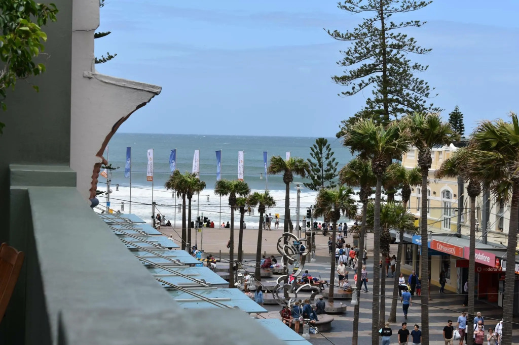Boardrider Backpackers and Budget Motel