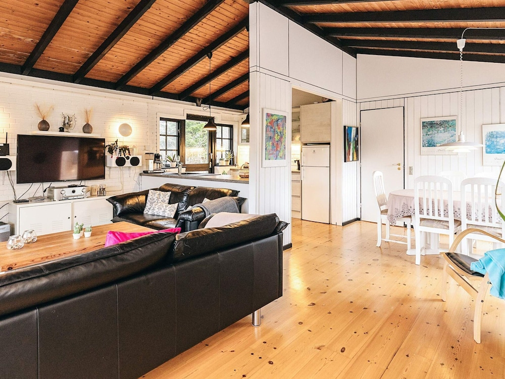 Spacious Holiday Home in Væggerløse near Sea