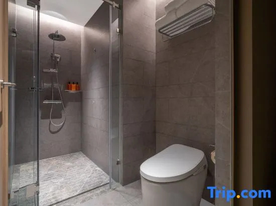 Orange Hotel (Qingdao Jinsha Beach Xiangjiang Road Branch)