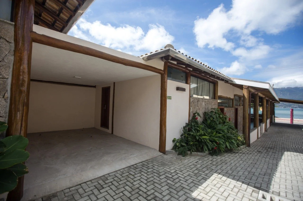 Abricó Beach Hotel