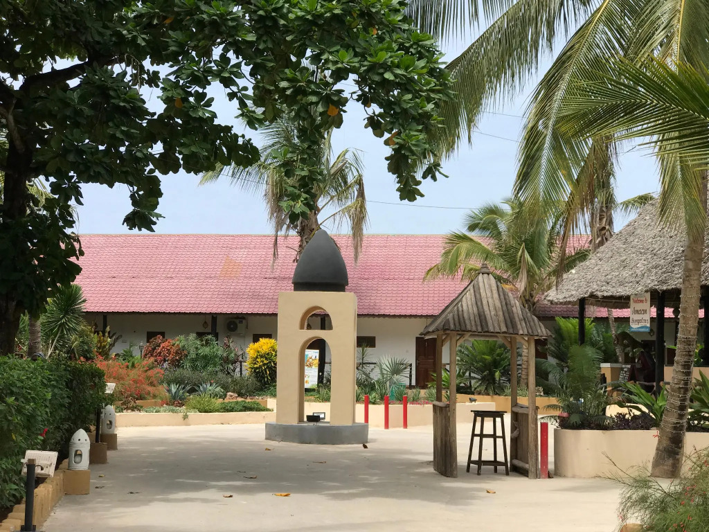 Amaan Beach Bungalows
