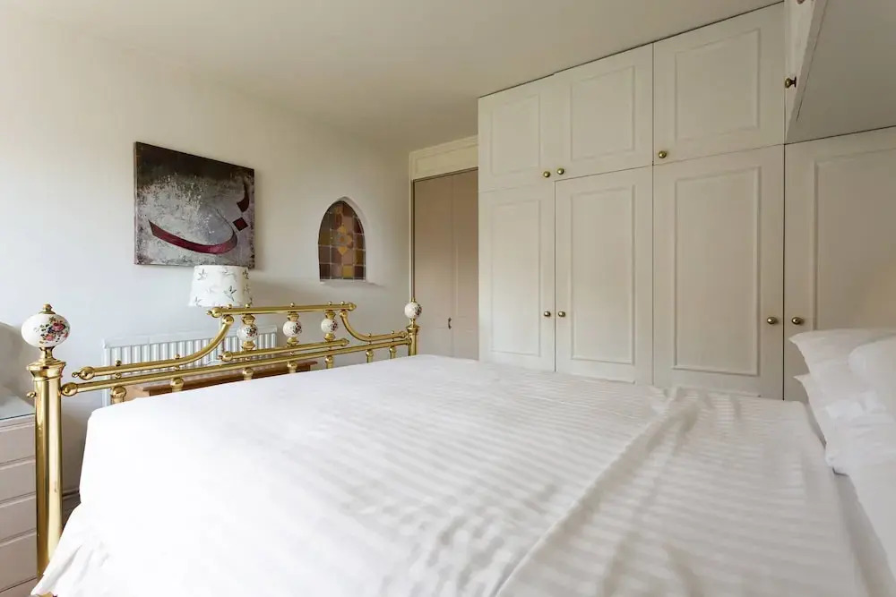 Odhams Walk by Onefinestay