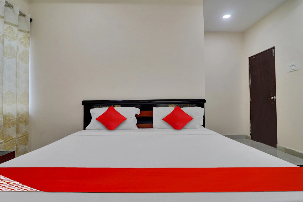 Hotel O Shri Ganesh Residency