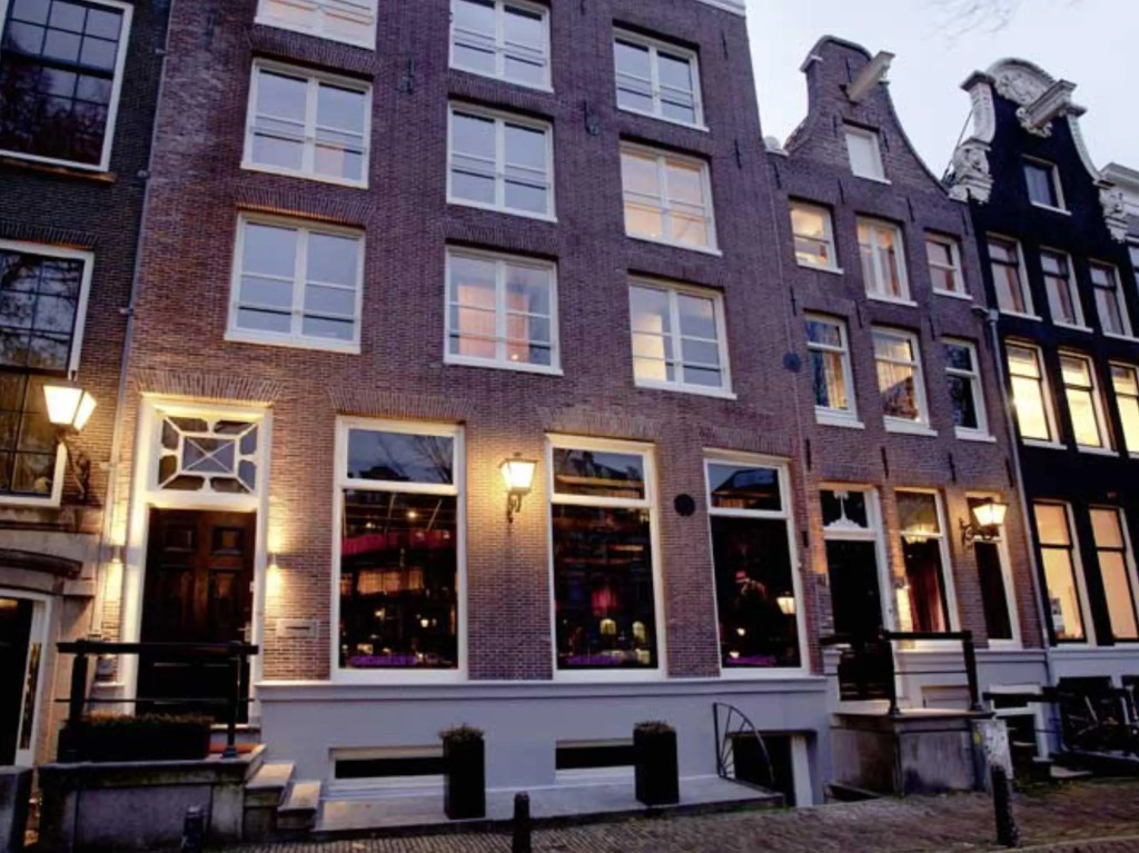 Hotel Sebastians