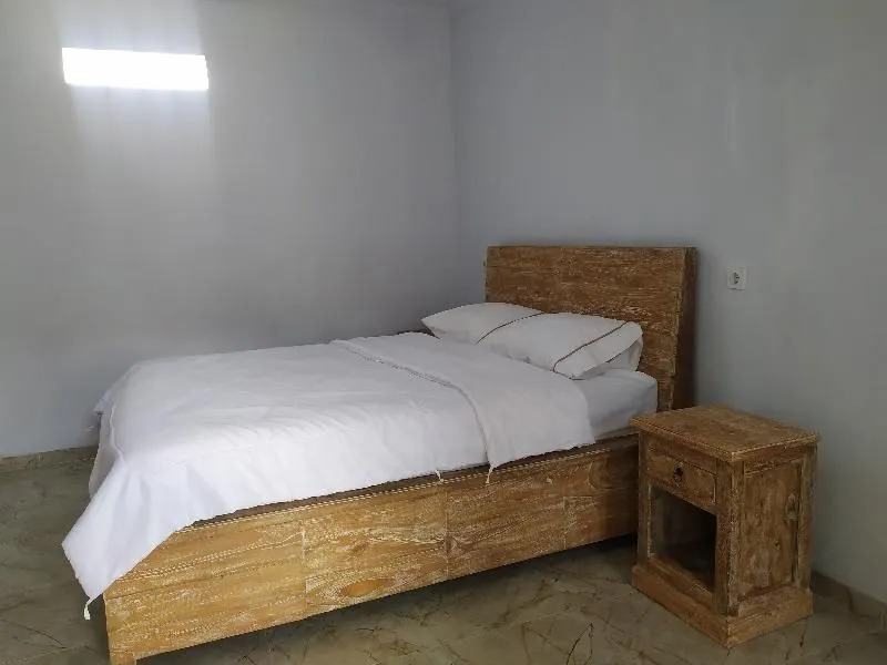 OYO 90464 Ryan Guest House