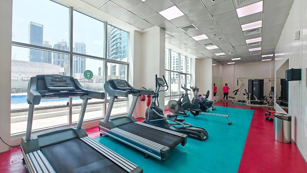 Cozy 1BR Gem in Marina With City Views
