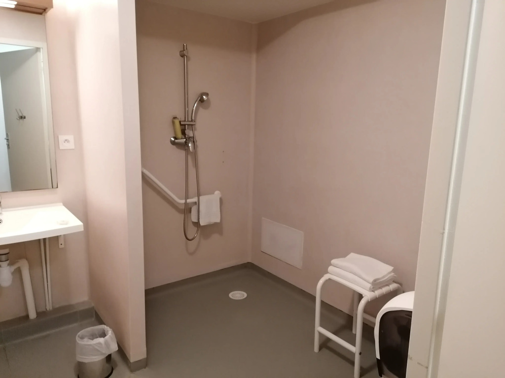 Terres de France - AppartHotel Quimper Bretagne