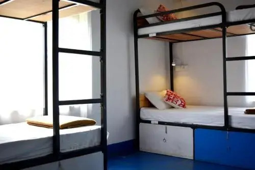HosteLaVie Varanasi