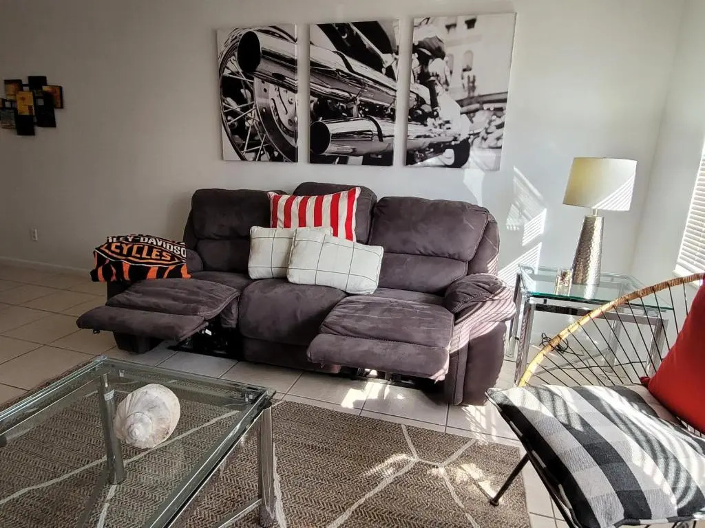 #2 Walking Distance From The Beach