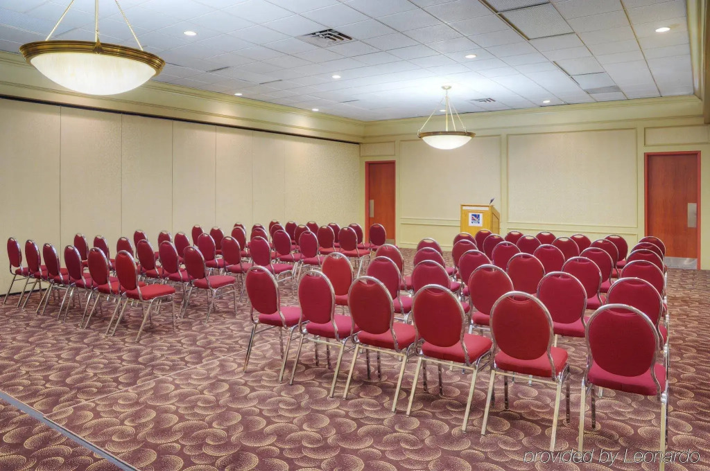 TownePlace Suites by Marriott Oshawa