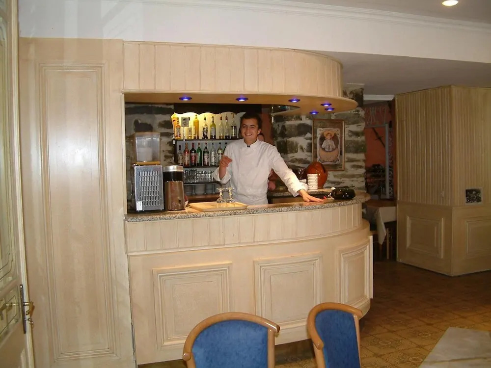 Le Mirval