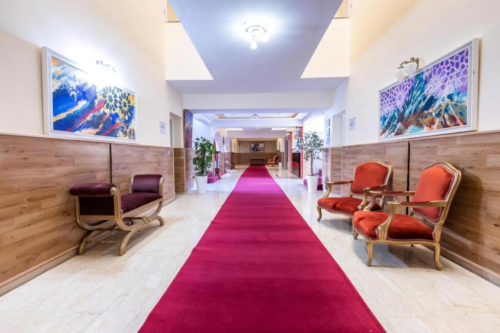 Hospitality Inn