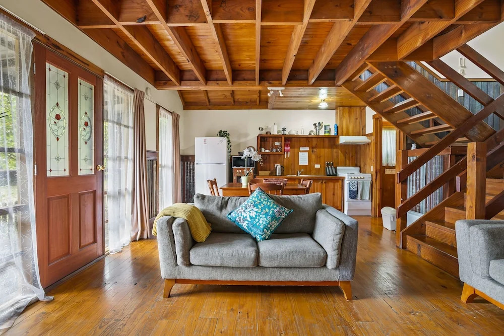 StayAU 1BR Rustic Picturesque Cottage