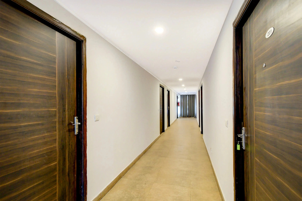 Super Townhouse SR Nagar Metro Hyderabad