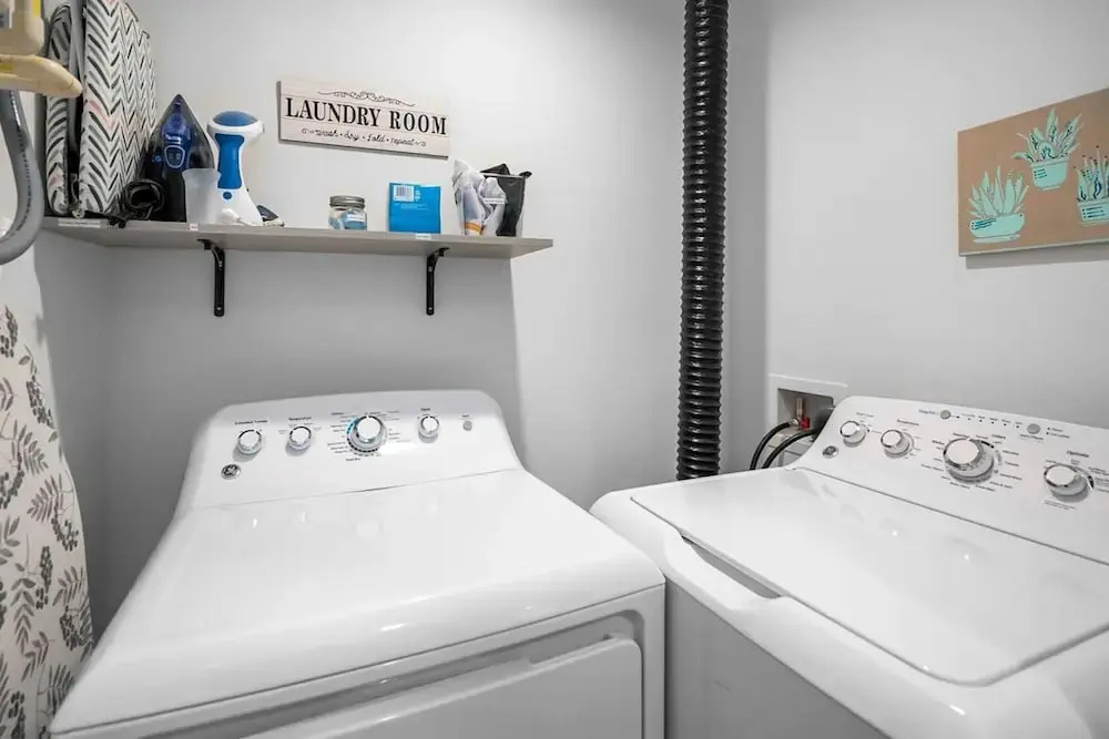 Downtown St Aug Home by Fountain of Youth Pool Spa by Beach Add Golf Cart