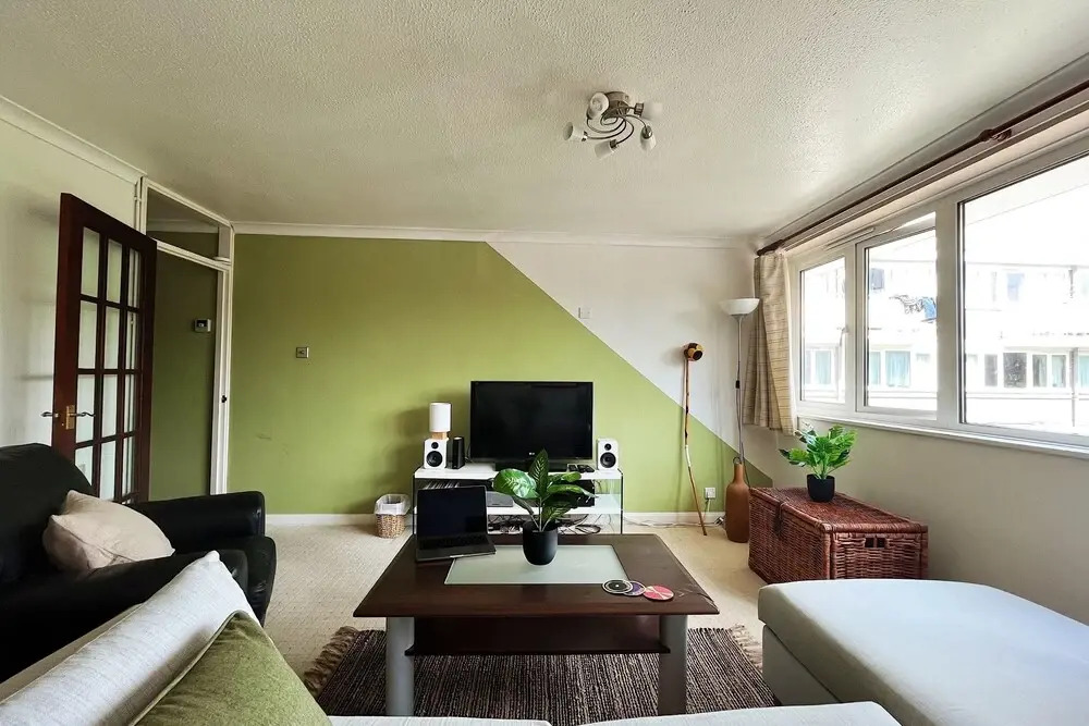 Spacious 2 Bedroom Apartment in Cricklewood